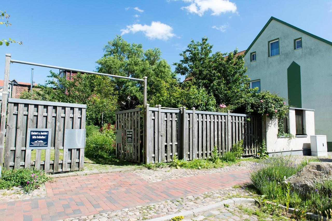 Das Alte Kino In Barth - Das Gartenhaus Exterior foto